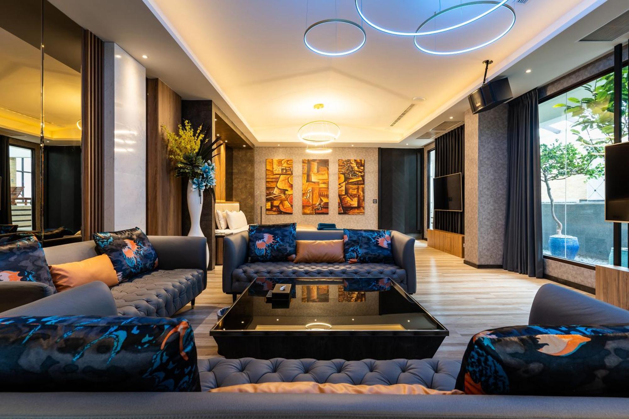 Aquarius Motel Taichung Bagian luar foto