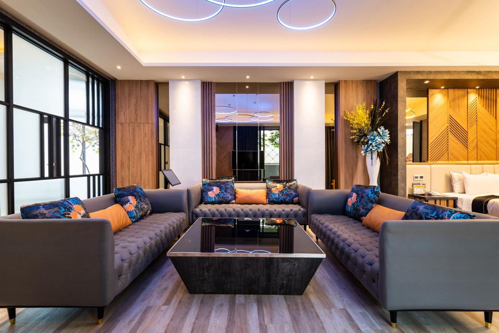 Aquarius Motel Taichung Bagian luar foto